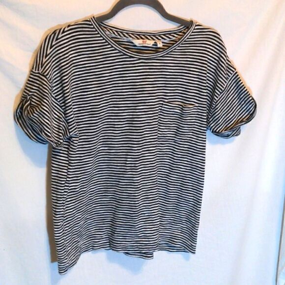Vineyard Vines Striped Tee - Picture 1 of 3